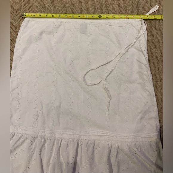 GAP | 12 | white lace skirt, cotton lined, - Picture 2 of 4